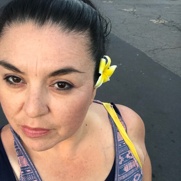 Meet your Posher, Mina - Picture 1 of 2